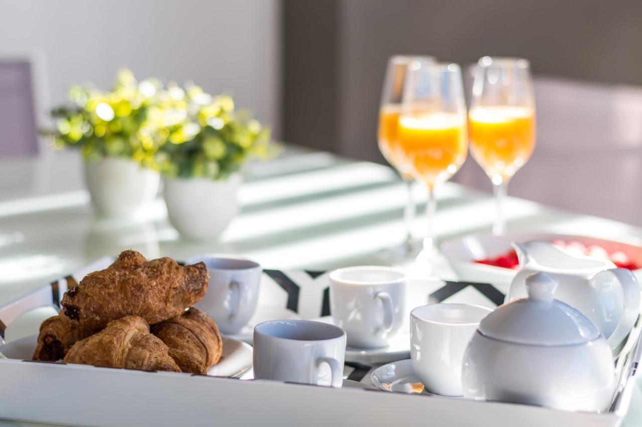 Sweet Inn - Royal Banus Marbella Buitenkant foto