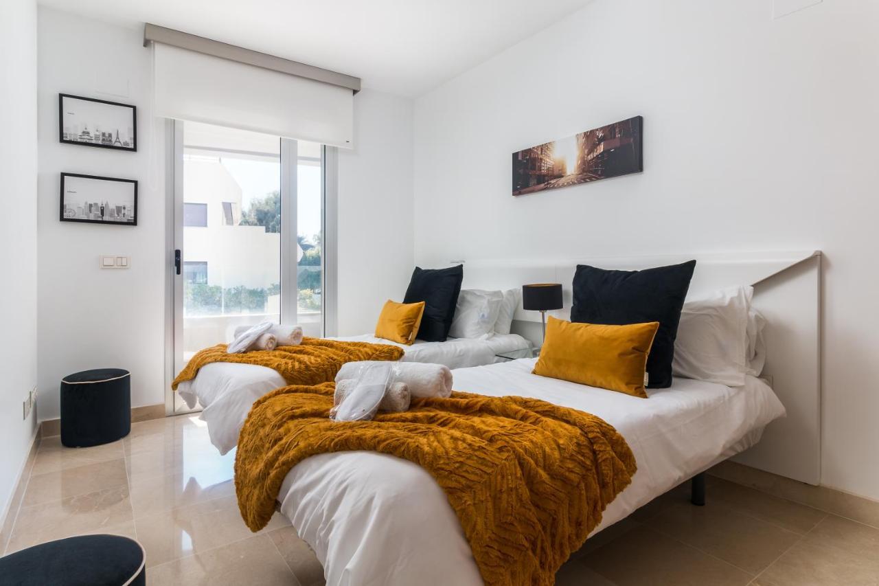 Sweet Inn - Royal Banus Marbella Buitenkant foto